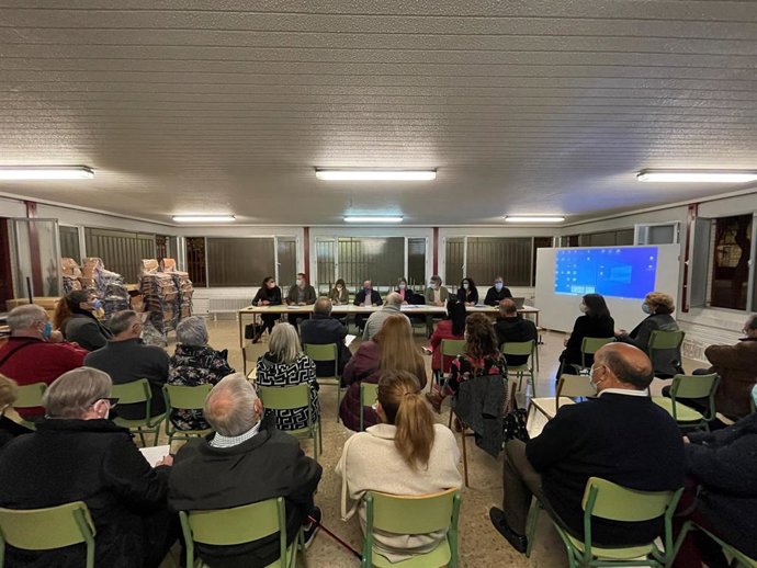 El Ayuntamiento de Murcia se pone a disposición de los vecinos de La Paz para escuchar sus propuestas y necesidades