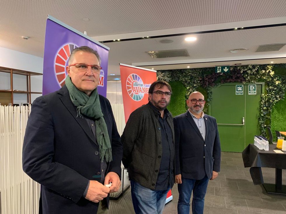 José Luis Aguil, secretario general de UGT de Lleida; Camil Ros, secretario general de UGT de Catalunya y Ramon Moreno, secretario de Política Social y Ocupació de UGT-Terres de Lleida
