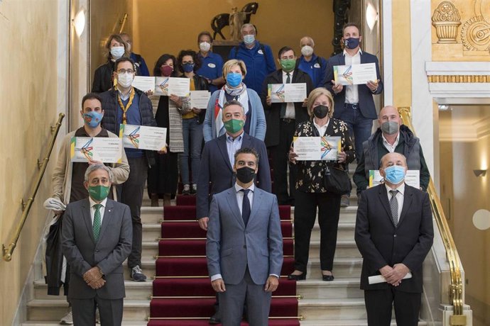 Archivo - Se convocan una decena de ayudas por valor de 1.500 euros cada una