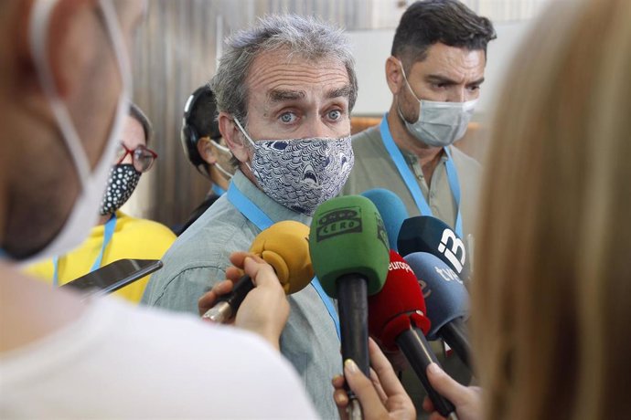 Archivo - El director del Centro de Coordinación de Alertas y Emergencias Sanitarias, Fernando Simón, acude a la inauguración del Congreso de la semFYC, en el Palacio de Congresos de Palma de Mallorca, a 7 de octubre de 2021, en Mallorca, Islas Baleares