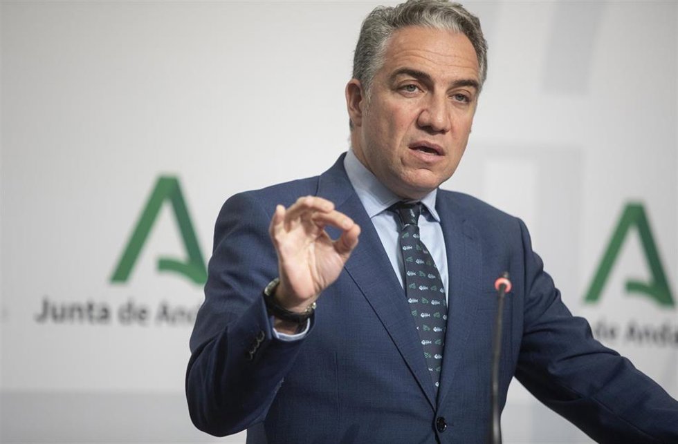 El consejero de Presidencia y portavoz del Gobierno Andaluz, Elías Bendodo, este martes durante la rueda de prensa posterior a la reunión del Consejo de Gobierno.