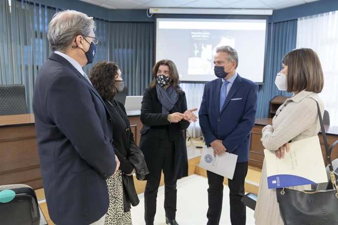 Presentación de una aplicación para facilitar rutinas a personas con TEA.
