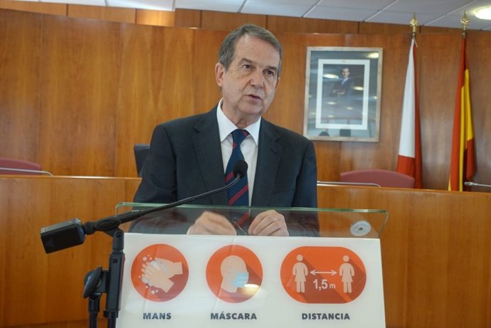 El alcalde de Vigo, Abel Caballero, durante la rueda de prensa de este martes
