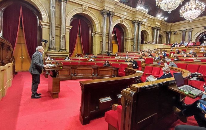 El líder de Cs al Parlament, Carlos Carrizosa, en el ple monogrfic sobre salut mental