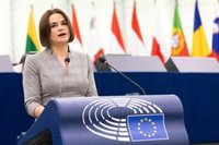 EEUU critica la condena del marido de Tijanovskaya y pide a Lukashenko poner fin a la "represión"