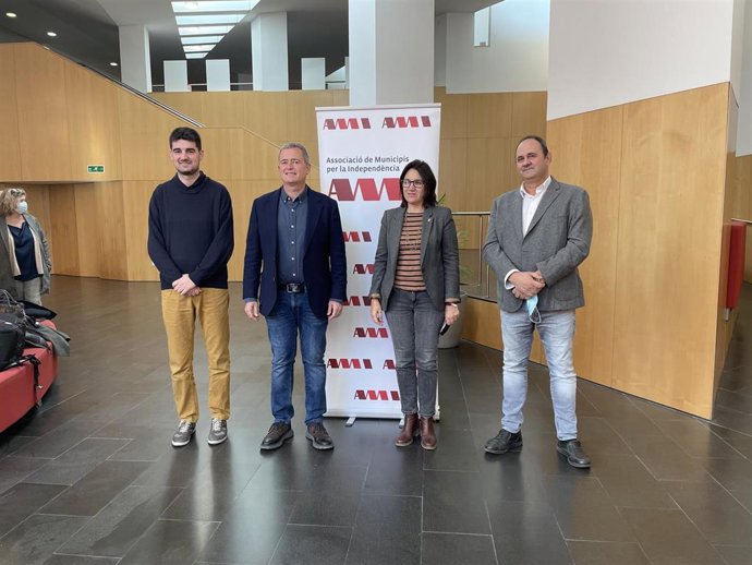 El presidente de la AMI y alcalde de la Ametlla de Mar (Tarragona), Jordi Gaseni, en la presentación del 10 aniversario de la entidad