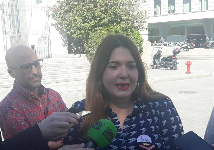 Archivo - La candidata al Congreso de En Común-Unidas Podemos Ángela Rodríguez 'Pam' este miércoles en Vigo