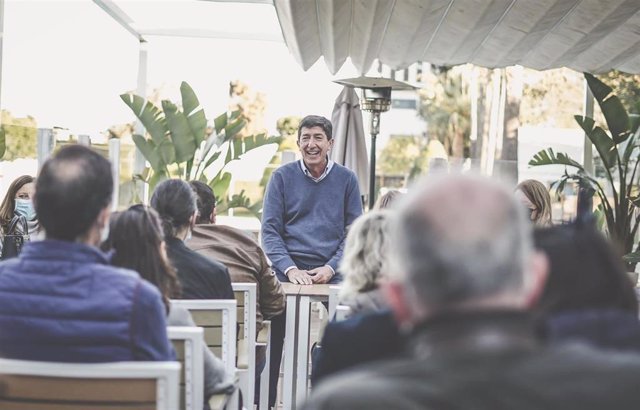 El vicepresidente de la Junta y coordinador de Cs en Andalucía, Juan Marín, en una imagen de un encuentro con afiliados durante la campaña de las primarias.