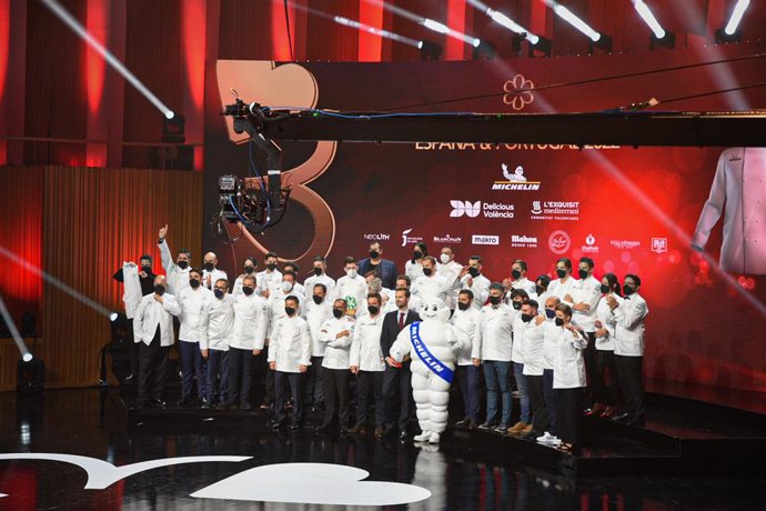 Un total de 33 restaurantes logran su primera estrella Michelin en la Gala España yPortugal 2022 celebrada en el Palau de les Arts de Valncia
