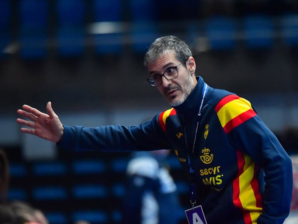 José Ignacio Prades, seleccionador nacional femenino de balonmano