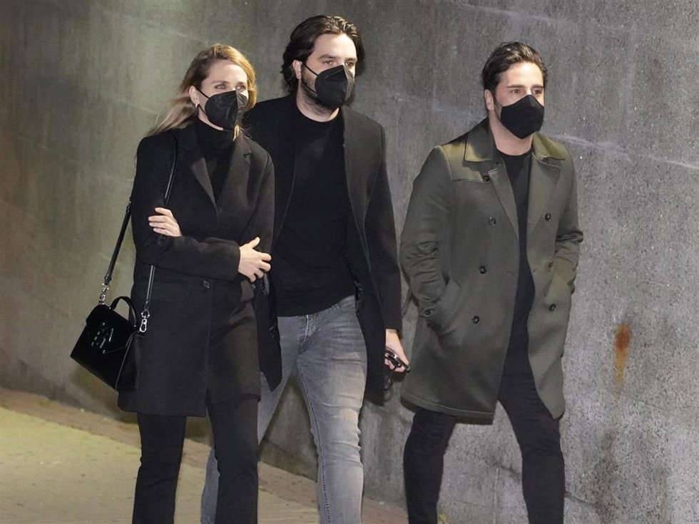 Vanesa Romero y David Bustamante, a su llegada a la capilla ardiente de Verónica Forqué
