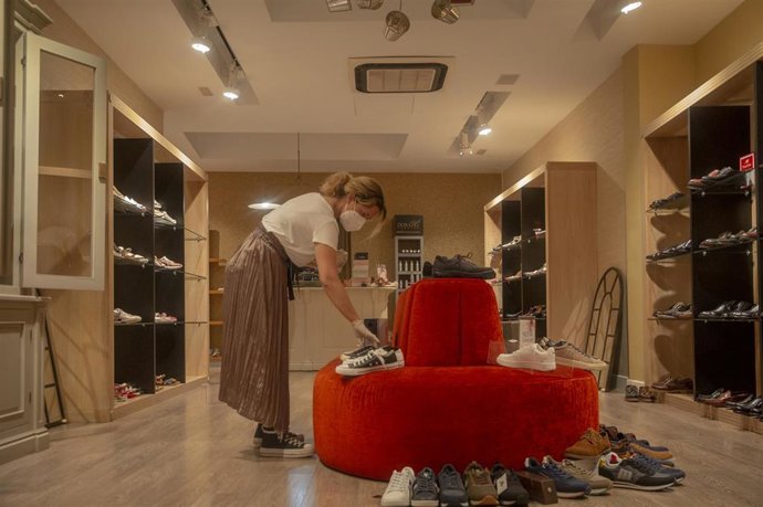 Archivo - Zapatería