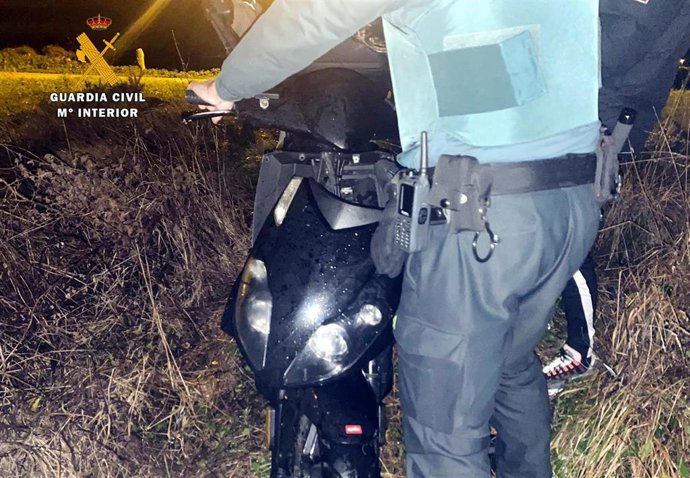 Moto sustraida y recuperada en Suances