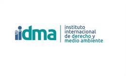 Archivo - Logo del Instituto Internacional de Derecho y Medio Ambiente (IIDMA).