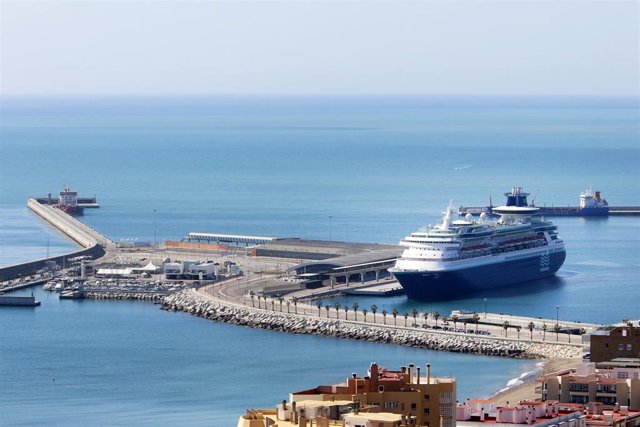 Archivo - Imagen estación marítima de Málaga.