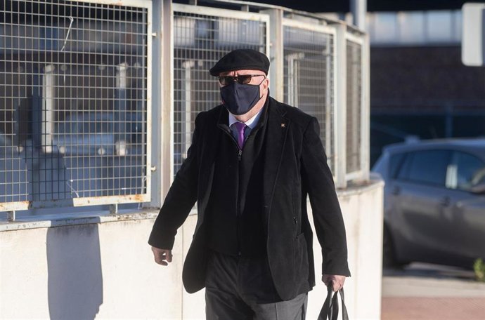 El comisario jubilado José Manuel Villarejo acude a declarar de nuevo por la macrocausa Tándem,  en la Audiencia Nacional, a 14 de diciembre de 2021, en San Fernando de Henares, Madrid, (España). Villarejo declara un día después de que el ex president