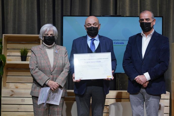 El Presidente De La Federación De Empresas De La Rioja, Jaime García-Calzada, Recibió Ayer En El Transcurso De Un Acto Celebrado En Madrid, El Reconocimiento Como Embajador De La Campaña Casilla Empresa Solidaria Del Impuesto De Sociedades