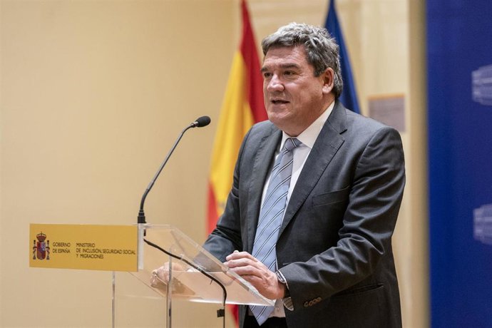 El ministro de Inclusión, Seguridad Social y Migraciones, José Luis Escrivá, en una imagen de archivo.