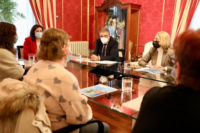 Reunión del Ejecutivo regional con Plena Inclusión