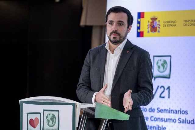 El ministro de Consumo, Alberto Garzón, inaugura el seminario ‘Publicidad de alimentos dirigida a menores en España’, en el Hotel NH Príncipe de Vergara, a 13 de diciembre de 2021, en Madrid, (España). 