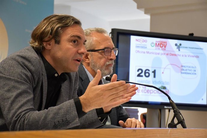 Archivo - El director gerente de Emvisesa, Felipe Castro.