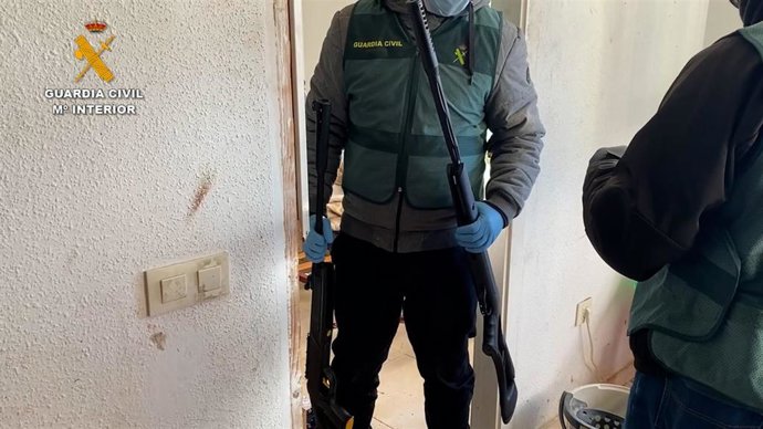 Armas incautadas por la Guardia Civil en la operación 'Kikalbon-Alharaca'