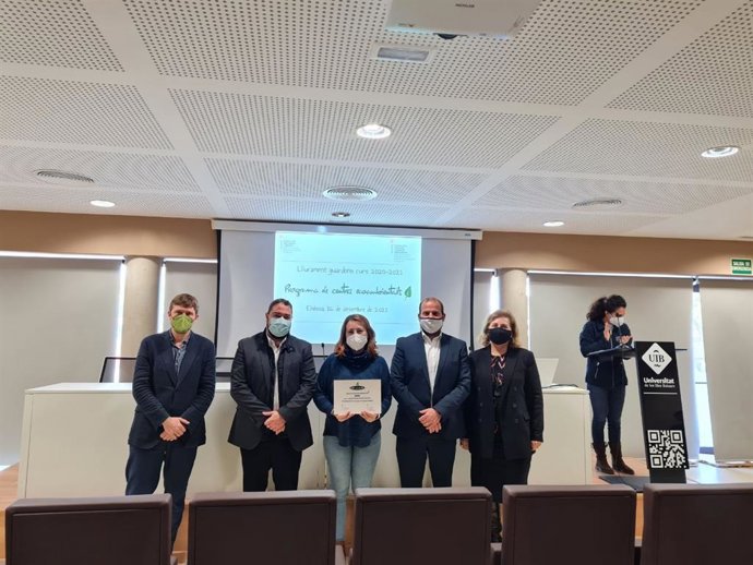 El conseller Miquel Mir durante la entrega de los galardones.