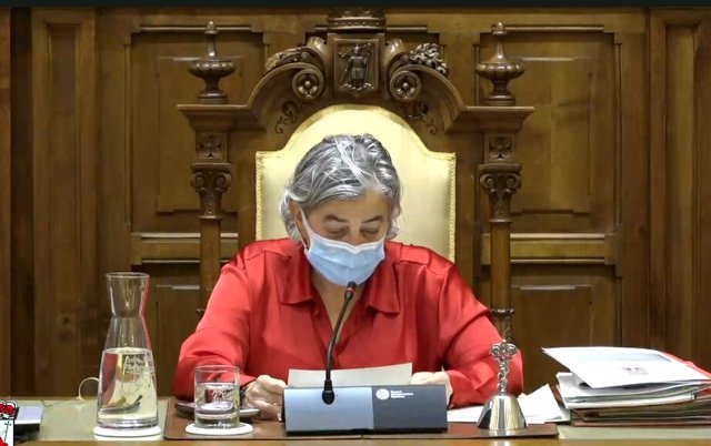Archivo - La alcaldesa de Gijón, Ana González, en el Pleno de Debate sobre el Estado del Municipio