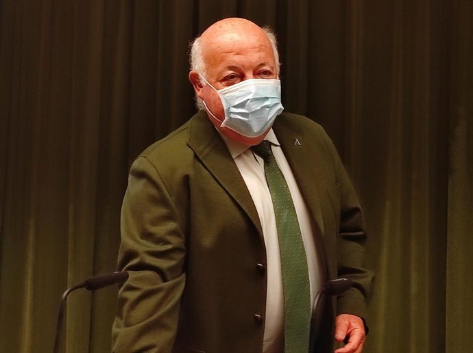 El consejero de Salud y Familias, de la Junta de Andalucía, Jesús Aguirre.