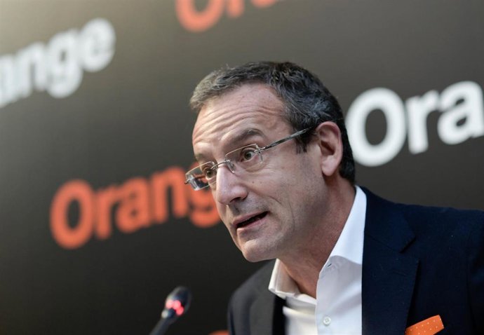 Archivo - El consejero delegado de Orange España, Jean-Franois Fallacher, lidera la rueda de prensa del balance de los resultados de Orange España durante los primeros nueve meses de 2021, a 26 de octubre de 2021, en Madrid, (España). Orange ha factura