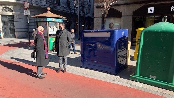 Presentación de la campaña de fomento del reciclaje 'Juega tu papel'.