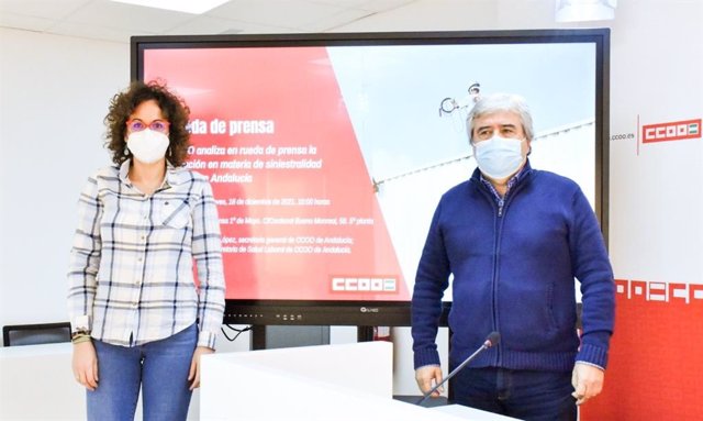La secretaria general de CCOO de Andalucía, Nuria López, y el secretario de Salud Laboral de CCOO de Andalucía, Pepe Casas