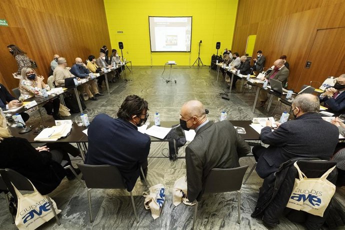 Reunión de la Red de Ciudadesa AVE en Sevilla