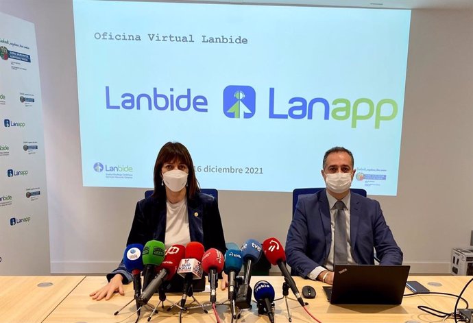 La vicelehendakari, Idoia Mendia, presenta la Oficina Virtual de Lanbide, en Bilbao