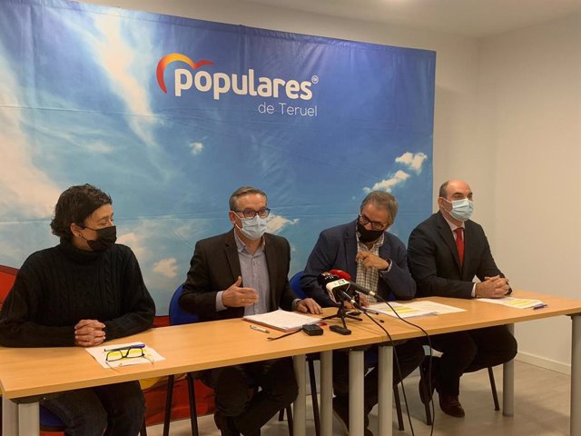 Los cuatro diputados del PP Teruel en las Cortes de Aragón han criticado los presupuestos de la Comunidad para 2021.