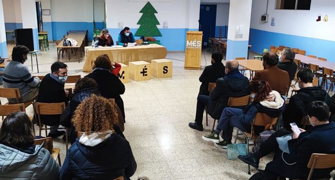 Los cargos municipales de MÉS per Mallorca durante la Asamblea de Alcaldes y Alcaldesas.