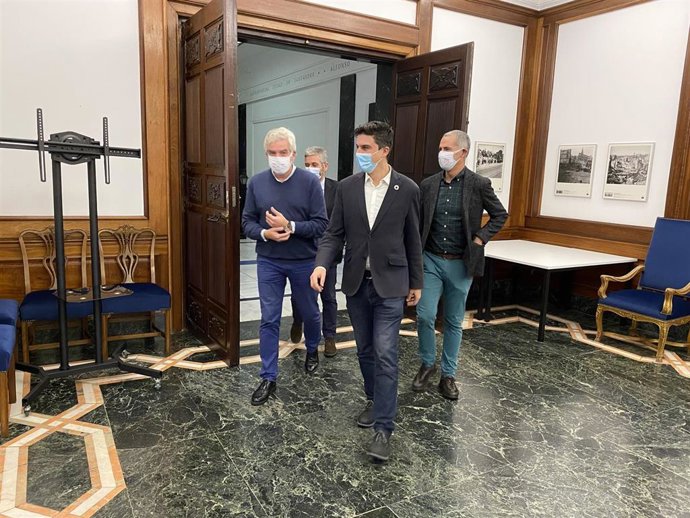 Los portavoces del PSOE, PRC, UxS y Cs en el Ayuntamiento de Santander