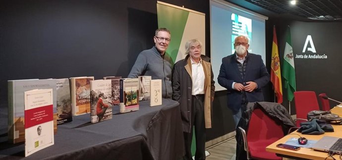 Encuentro con Salvador Compán y Francisco Morales en la Biblioteca Pública Provincial de Jaén