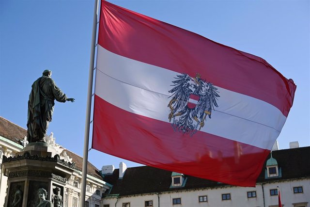 Archivo - Bandera de Austria