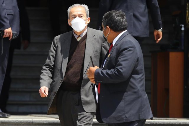 La Fiscalía Anticorrupción de Perú cita al ministro de Educación por la presunta filtración de un examen Archivo - El ministro de Educación de Perú, Carlos Gallardo
