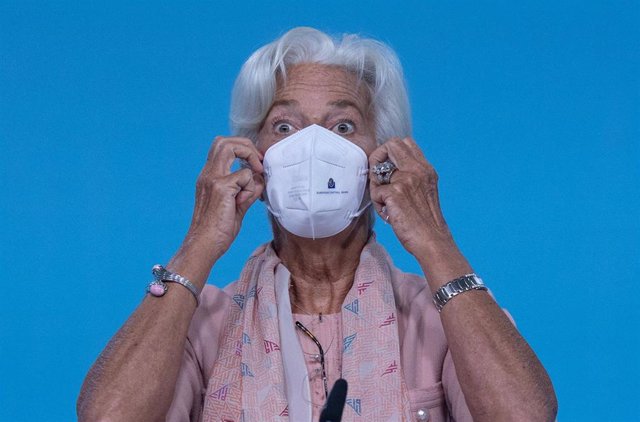 Archivo - Christine Lagarde, President of the European Central Bank (ECB), speaks during the Bank's press conference. 08/09/21