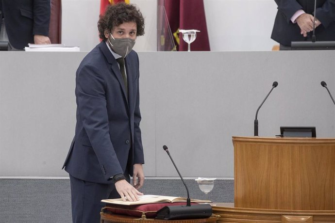 José Antonio Campos toma posesión de su escaño como diputado regional del PSOE