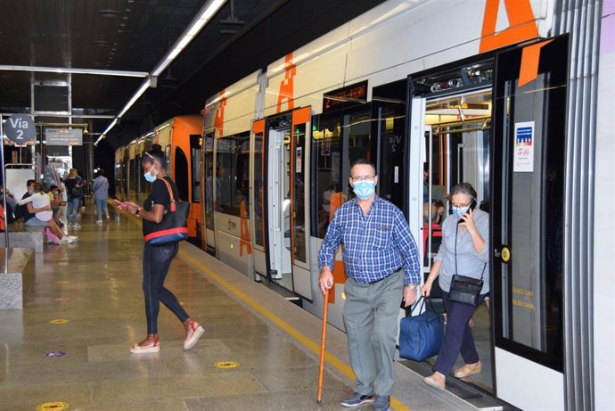 El Tram registra 897.812 viajes en noviembre, un 48% más que en el mismo periodo de 2020