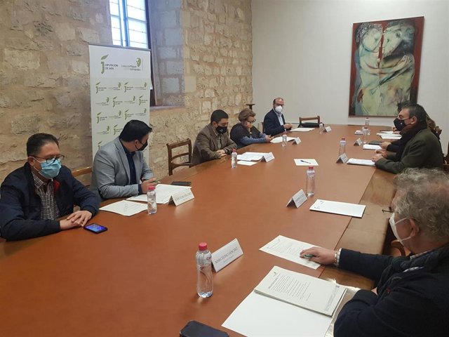 Reunión del patronato de la fundación.