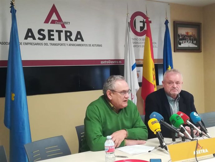 Los presidentes de Asetra y Cesintra, Ovidio de la Roza y Alejandro García