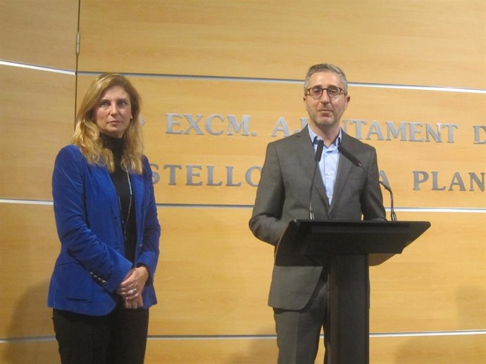 Archivo - Imgen de archivo de Arcadi España y la alcaldesa de Castelló, Amparo Marco