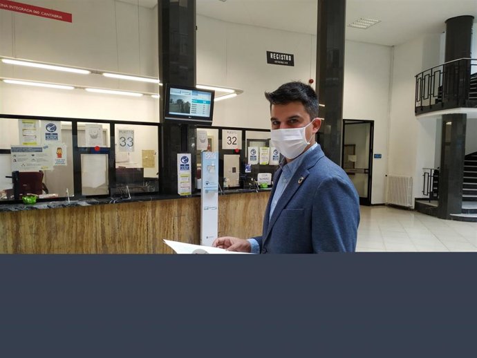 El portavoz del Grupo Socialista de Santander, Daniel Fernández