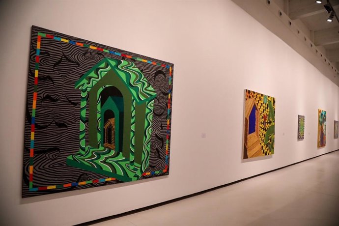 El dominio del espacio y el color de Patricio Cabrera llegan al CAC Málaga con 'El labrador y el astronauta'