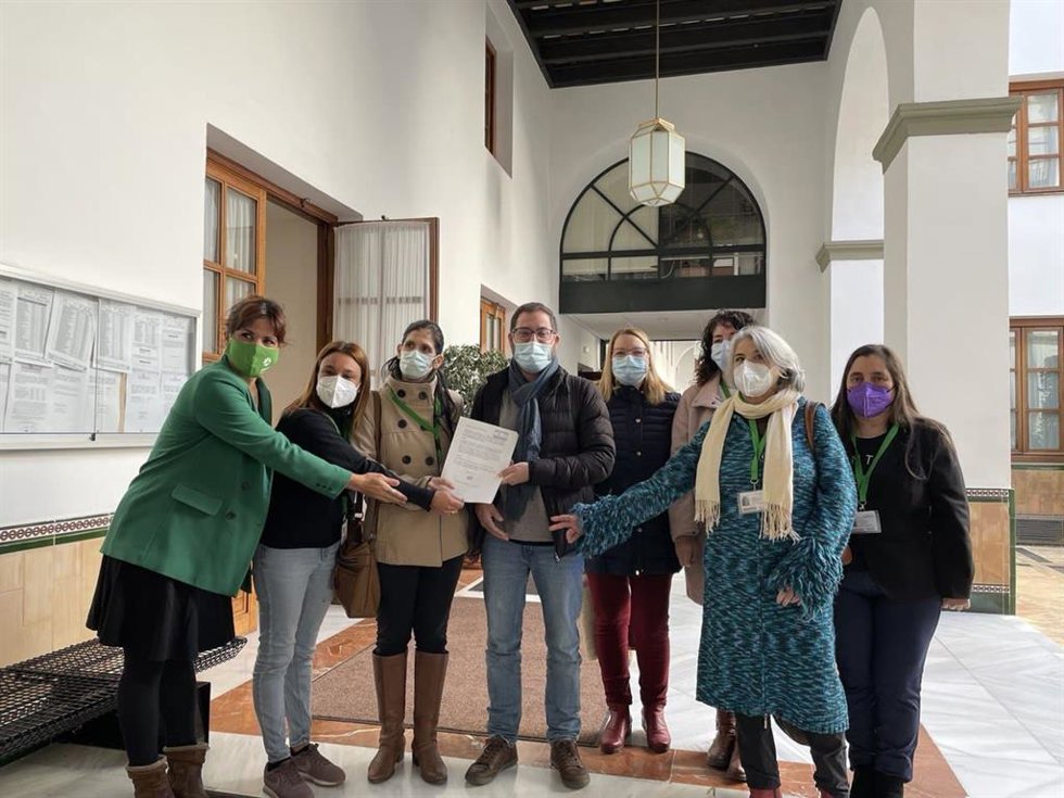 Adelante Andalucía lleva al Parlamento una iniciativa legislativa popular para garantizar la vivienda digna