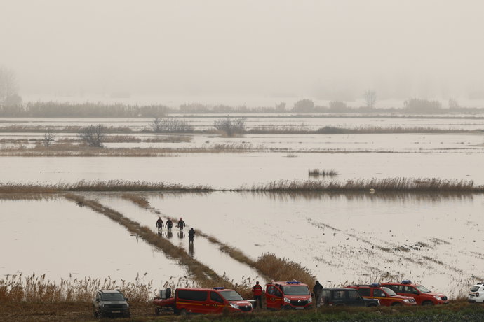Campos llenos de agua ante la crecida extraordinaria del río Ebro, a 13 de diciembre de 2021, en Novillas, Zaragoza, Aragón (España). 